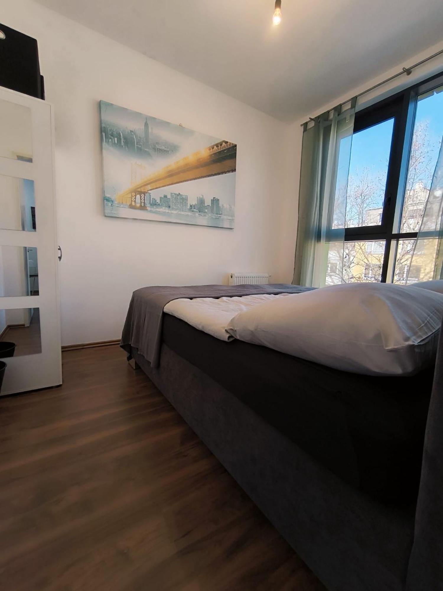 Pretty Apartment Next To Metro Station Vienna Exterior photo